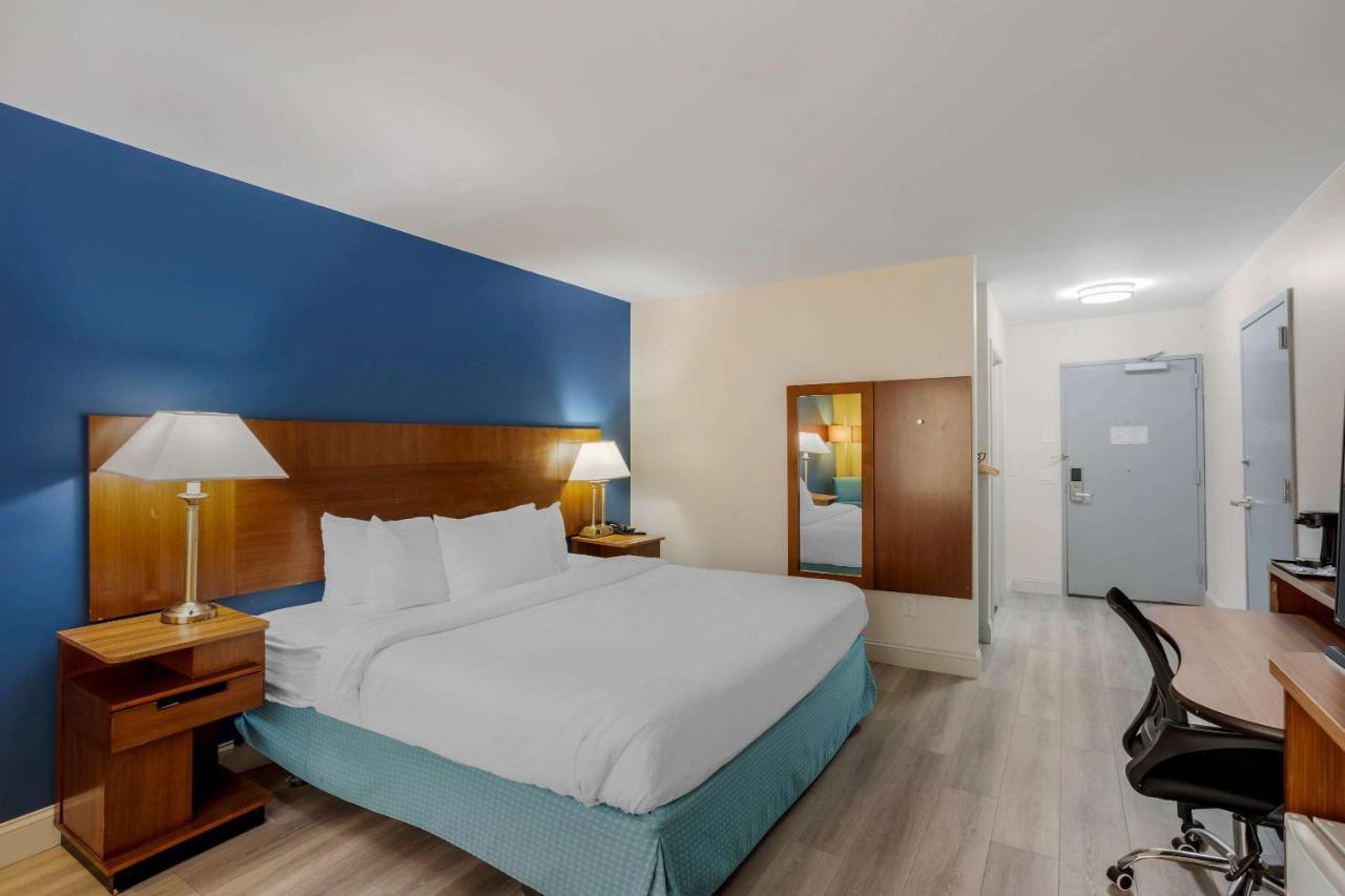 Comfort Inn & Suites Mt Laurel-Philadelphia Mount Laurel Εξωτερικό φωτογραφία