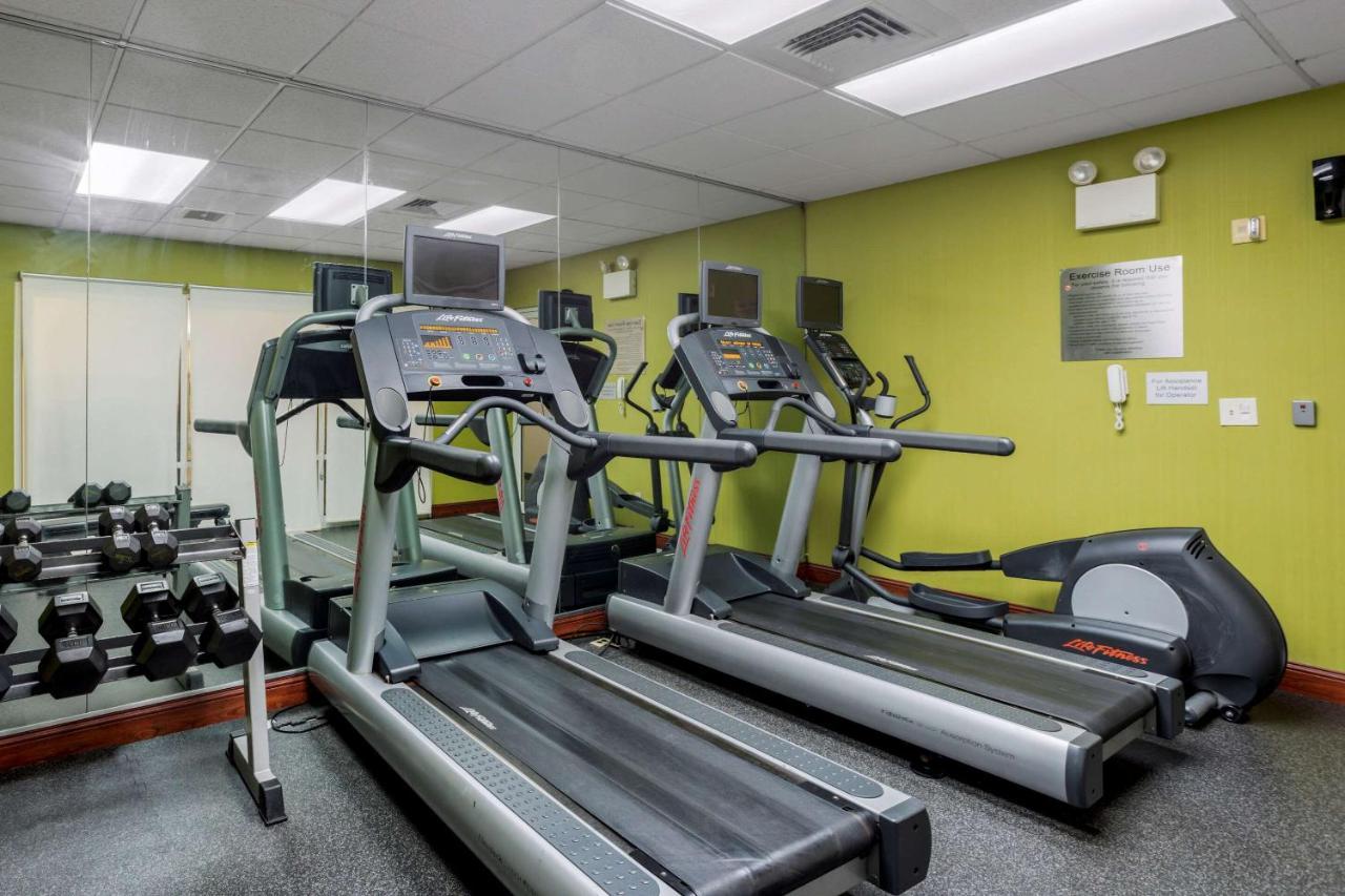 Comfort Inn & Suites Mt Laurel-Philadelphia Mount Laurel Εξωτερικό φωτογραφία