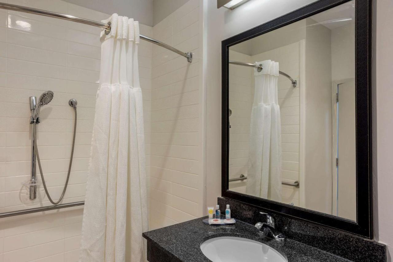 Comfort Inn & Suites Mt Laurel-Philadelphia Mount Laurel Εξωτερικό φωτογραφία