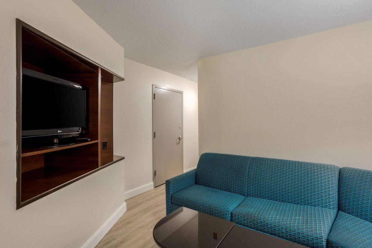 Comfort Inn & Suites Mt Laurel-Philadelphia Mount Laurel Εξωτερικό φωτογραφία